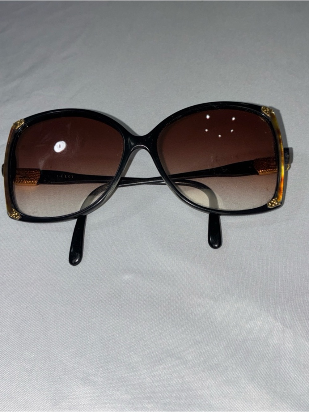 Gucci Black Frame Brown Gradient Lens Women’s Sunglasses - Picture 2 of 10